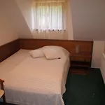 U Parku Hotel *